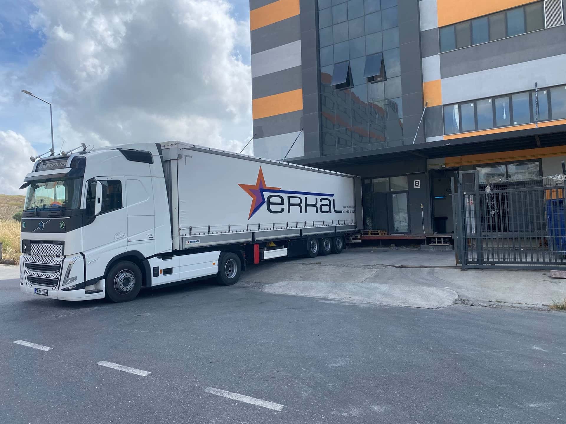 Erkal Nakliyat truck in the fleet yard